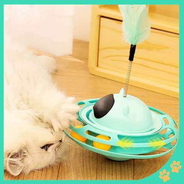UFO-formad leksak för en katt