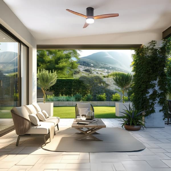 Cecotec 40 W 52" ceiling fan with remote control, Wi-Fi, IP44 protection, 6 speeds, 3 blades, winter-summer mode, and timer up to 8 hours.