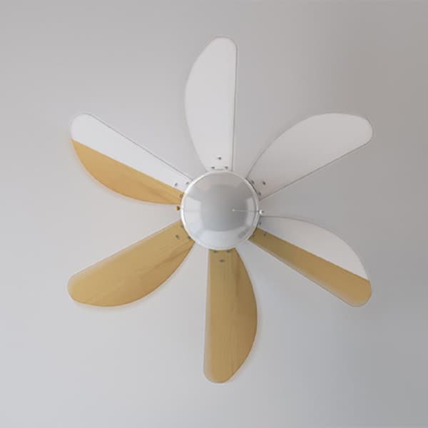 Cecotec 32” ceiling fan with 6 reversible blades, 50 W.