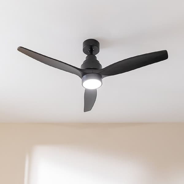 Cecotec 30 W and 52” ceiling fan with DC motor, LED light, remote control, 6 speed settings, timer and winter-summer mode.