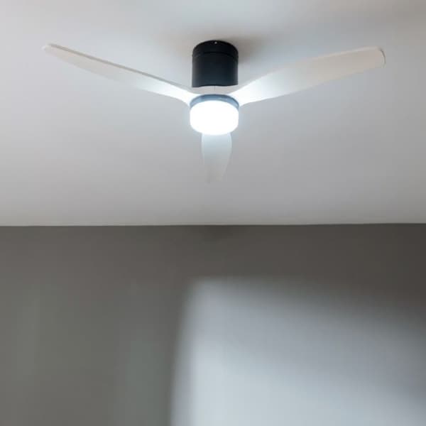 Cecotec Takfläkt med lampa EnergySilence Aero 5600 Aqua Black&White Ansluten