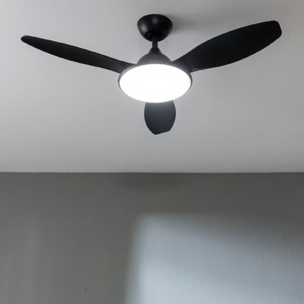 Cecotec Takfläkt med lampa EnergySilence 4800 Light Svart