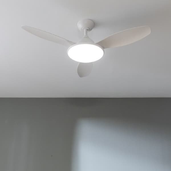 Cecotec Takfläkt med lampa EnergySilence 4800 Light Vit