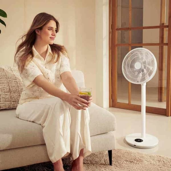 Duux Whisper Flex 2 – Smart fläkt 13 dB, nattläge, timer, 2W eco, 54–92 cm, app & fjärrkontroll – Vit
