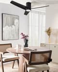 Miniatyrbilde 4 av 9: Takvifte med LED-lys Svart Syntetisk materiale Fjernkontroll Justerbar hastighet i 5 trinn 3 lystemperaturer Moderne design