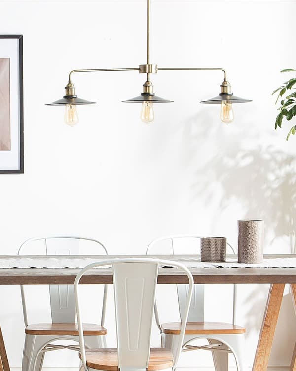 Hängande Lampa 3 Lampor Svarta Runda Skärmar Metall Industriell Design