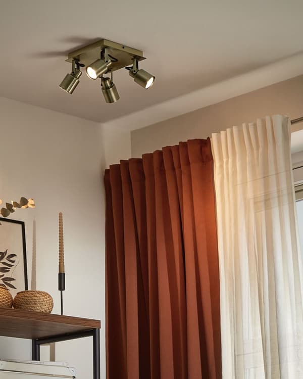 Taklampa med 4 lampor Mässing Metall Svängarm Konformad skärm Spotlight Design fyrkantig skena