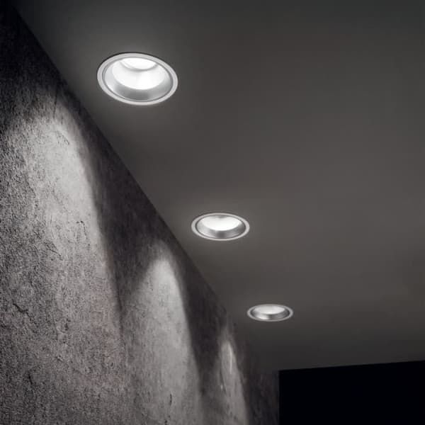 Vit rund infälld downlight, 3000K, 15W