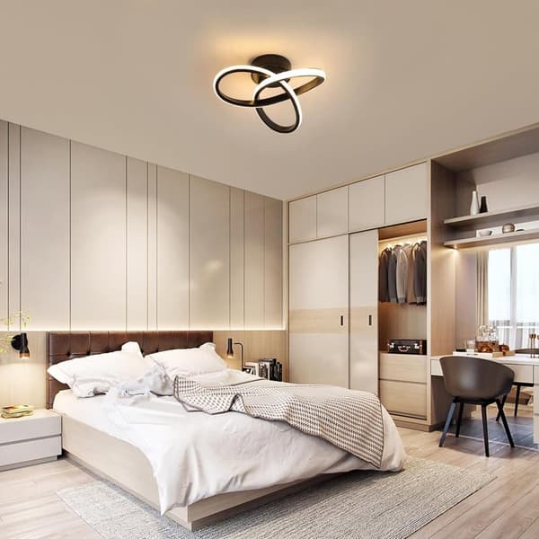Modern LED-taklampa, 22W, 2500LM, Klöverform, Varmvitt Ljus, 25 cm