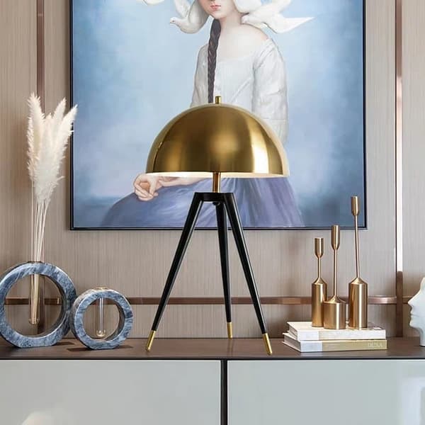 Bomclap Moderne Bordlampe - Minimalistisk Svampedesign til Soveværelse/Stue - Sengebordslampe til Villa & Kunstudstilling - Trident Spotlight