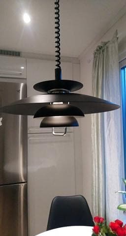 Taklampa Lisa Svart Struktur. Eklunds Metall