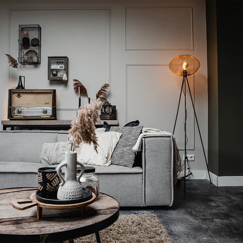 Industrigolvlampa guldstativ - Molly