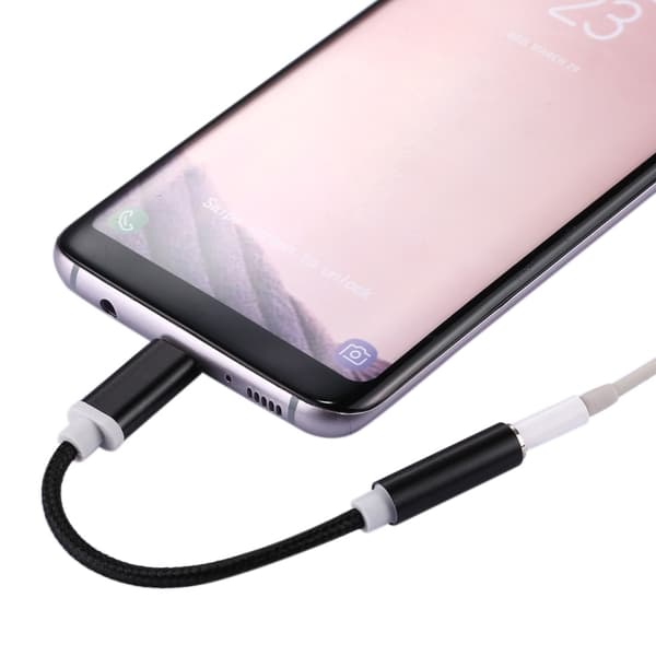 USB-C / Type-C ja 3,5 mm naaras - audiosovitin / äänikaapeli