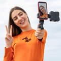 Miniatyrbilde 8 av 8: Vloggesett til mobiltelefonen med lys, mikrofon og fjernkontroll