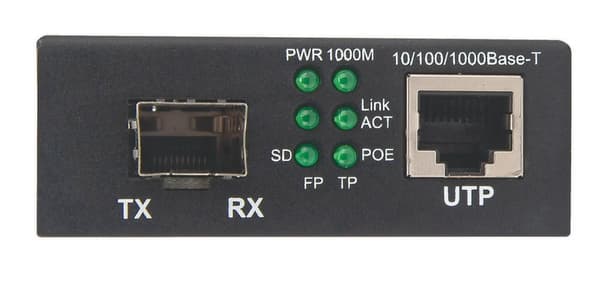 Intellinet Gigabit PoE+ Media Converter - Media Converter - GigE - 10Base-T, 100Base-TX, 1000Base-T - RJ-45 / SFP (mini-GBIC) - upp till 120 km