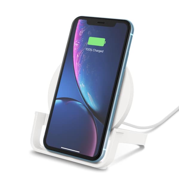 Linksys Belkin BOOST CHARGE - Trådlös laddare + AC-adapter - 10 Watt - QC 3.0 - vit (WIB001VFWH) Vit