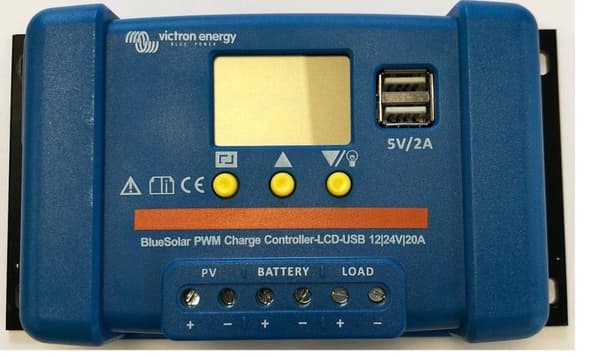 Victron BlueSolar PWM 12/24V-5A LCD&USB
