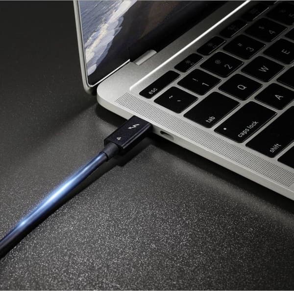 Renkforce Thunderbolt™-kabel Thunderbolt™ 4 Thunderbolt™ (USB-C®) hane, Thunderbolt™ (USB-C®) hane 0,80 m Svart dubbelskärmad RF-5235980 (RF-5235980)