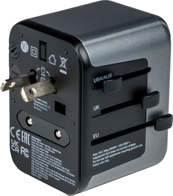 Verbatim UTA-03 Universal Travel Plug & USB-C/A laturi 30 W (49545)