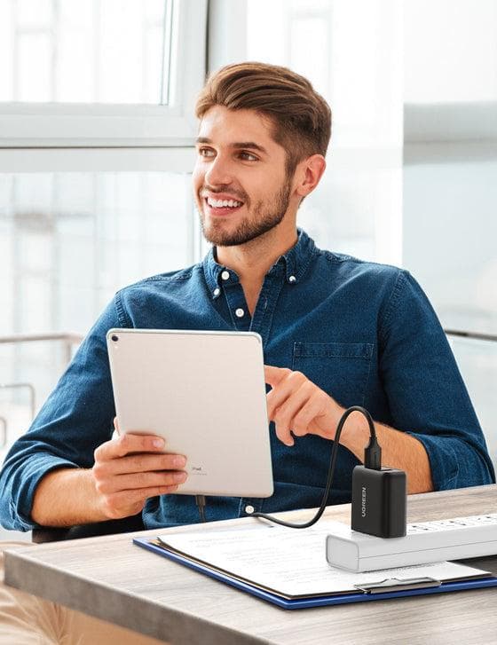 UGREEN Dual USB-A QC 3.0 36W vægoplader (10216)