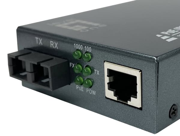 LevelOne Gigabit RJ45 til SC mediekonverter - PoE PSE - Single-mode fiberoptisk - 20 km - 1000 Mbit/s - IEEE 802.3 - IEEE 802.3ab - IEEE 802.3af - IEE