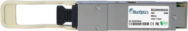 Dell RT3WM-kompatibel BlueOptics© QSFP transceiver til multimode 40 Gigabit højhastighedsdatatransmissioner i fiberoptiske netværk. Understøtter 40 Gi