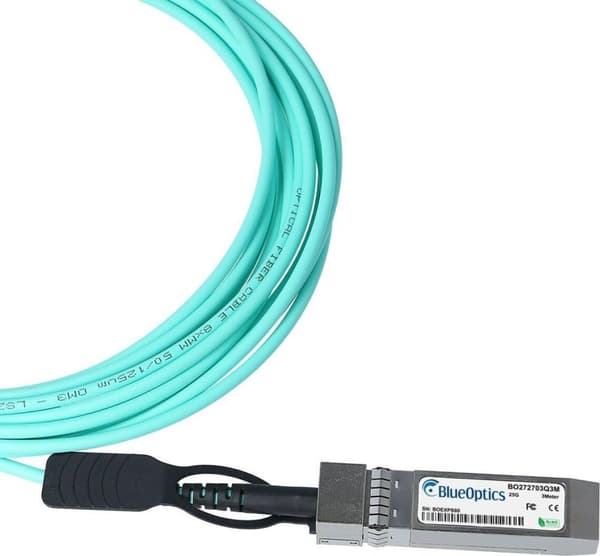 Ubiquiti Networks UACC-AOC-SFP28-20M kompatibelt aktivt optisk kabel (AOC) som en 25 Gigabit variant, med SFP28 til SFP28 forbindelse, til tilslutning