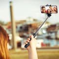 Miniatyrbild 2 av 3: Grundig Bluetooth selfiestick