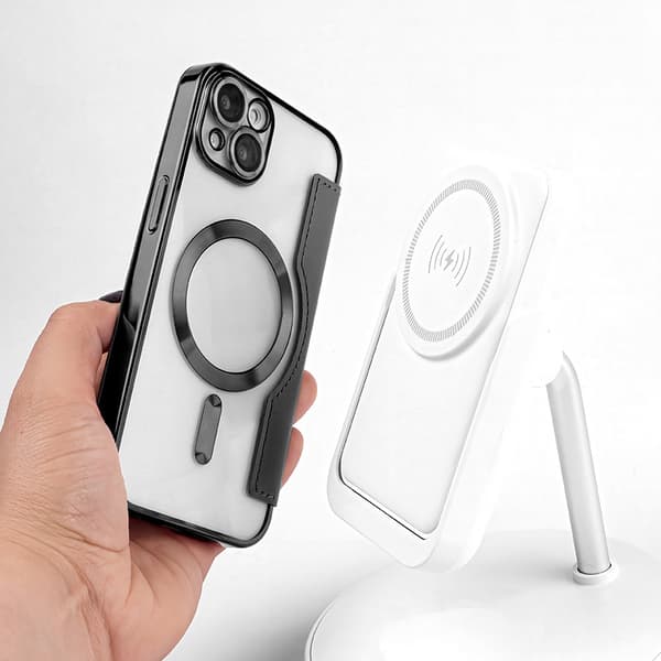 Smart Chrome Mag Deksel til iPhone 15 Plus - Svart