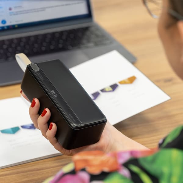 POWER BANK Kruger&Matz 40000 mAh Li-ion med QC- och PD-funktion