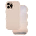 Miniatyrbilde 1 av 3: Candy Curly bakdeksel for iPhone 16 Pro - Beige