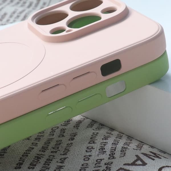 Silikonikotelo MagSafella iPhone 15 silikonikotelolle, harmaa