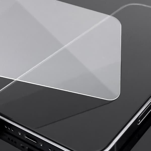 9H härdat glas för hela skärmen på Motorola Moto G84