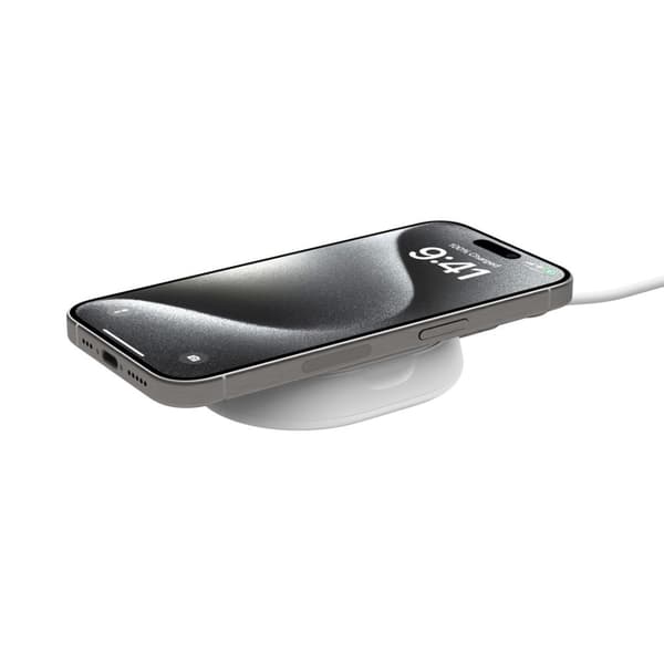 Belkin BoostCharge Pro Smartphone Vit AC Trådlös laddning Snabbladdning Inomhus