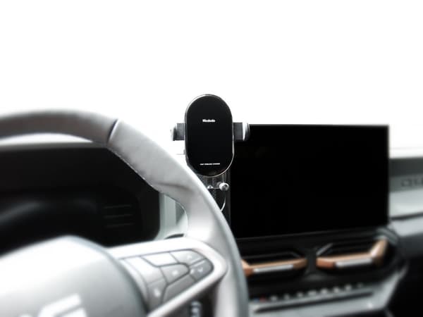 Automatisk telefonholder med trådløs opladning til DACIA DUSTER 3 & DACIA BIGSTER - YouClip