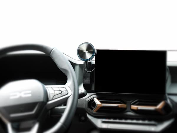 MagSafe magnetisk telefonholder med trådløs opladningsfunktion til DACIA DUSTER 3, DACIA BIGSTER YouClip
