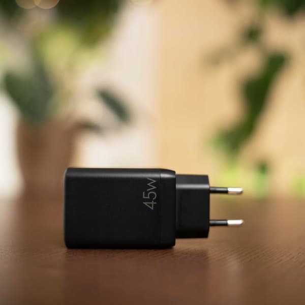 SC USB Charger 45W GaN SC006B black