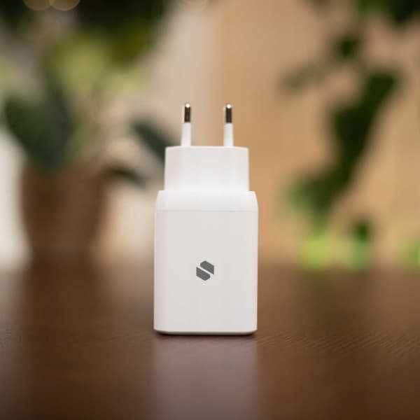 SC USB Charger 45W GaN SC007W white