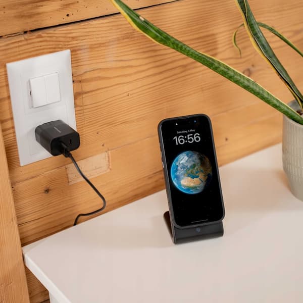 SC Wireless Charger MagCharge WM2B black