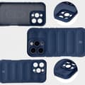 Miniatyrbild 9 av 11: Bizon Case Tur armerat skal för iPhone 16 Pro, marinblå