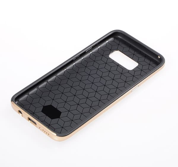 Stilrent skal till Galaxy S8 plus från FLOVEME's (CARBON-serie)