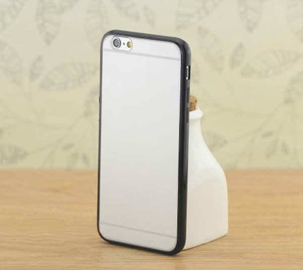Transparent skal med färgad ram iPhone 6/6S