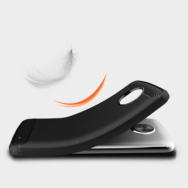 Stöttåligt Armor Carbon TPU-skal Moto X4