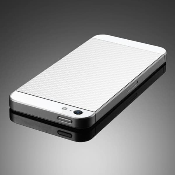 Spigen Skin Guard Leather Skin till Apple iPhone 5/5S/SE (Vit) + Skärmskydd