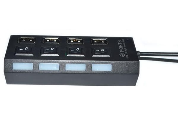 4 Ports USB Hubb 2.0 High Speed Hub On/Off Switch med LED Lampa