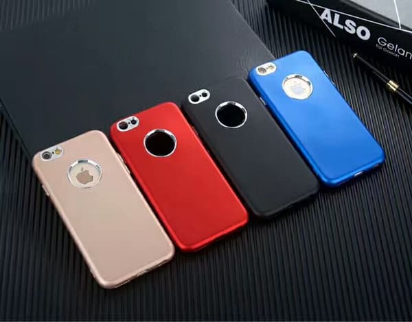 iPhone 7/8 | TPU-Skal Metallknappar