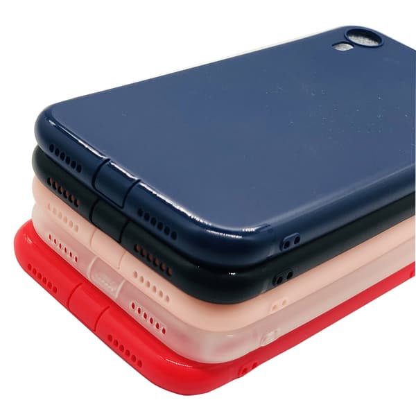 iPhone XR - Stilrent Matt Silikonskal fr�n NKOBEE