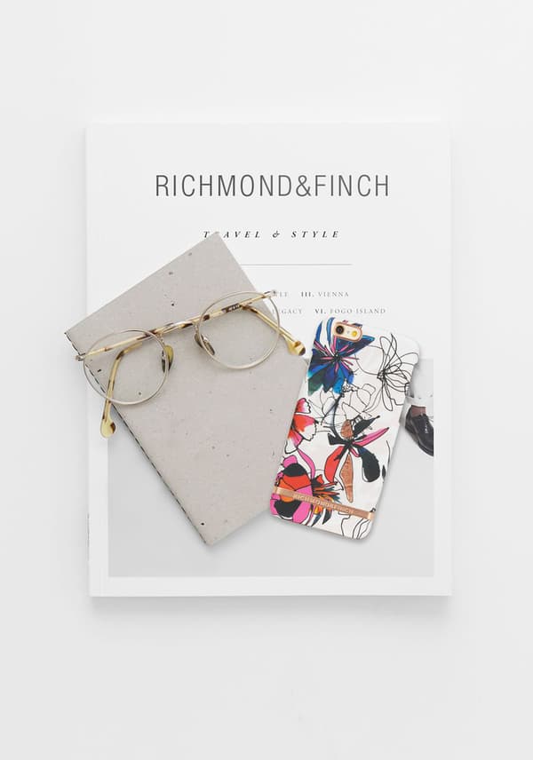 Richmond & Finch skal till iPhone 6 / 6s - Enchanted Satin