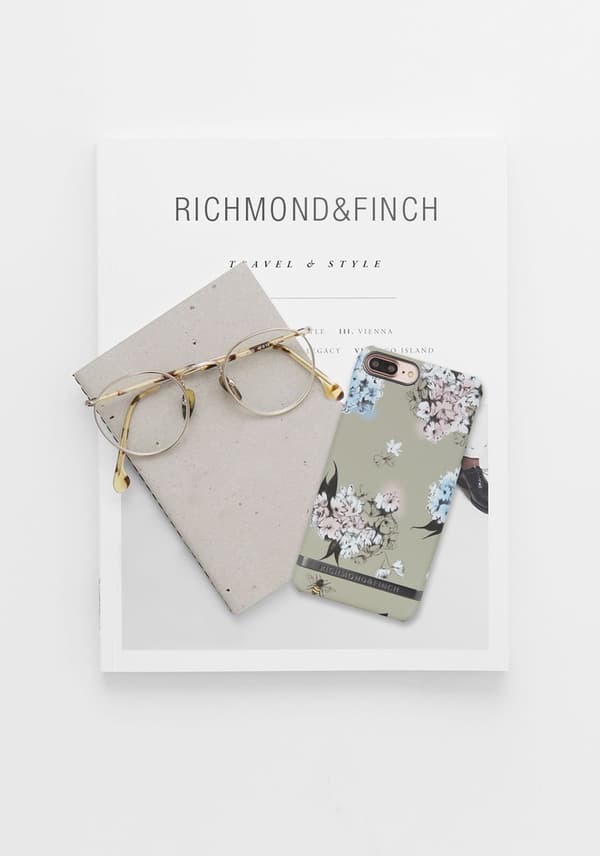 Richmond & Finch skal till iPhone 6 Plus / 6s Plus - Fairy Blossom