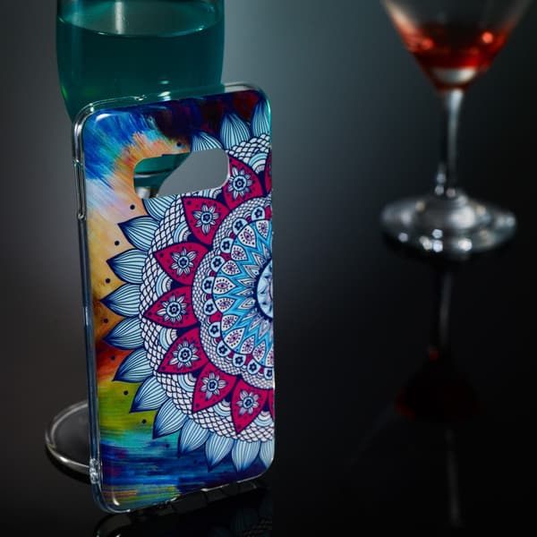Luminous Glow Pattern Printing TPU Case for Samsung Galaxy S10e - Colorized Mandala Pattern